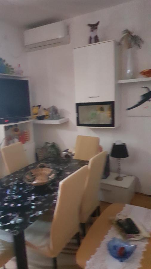 Vera Apartment Kampor Kültér fotó