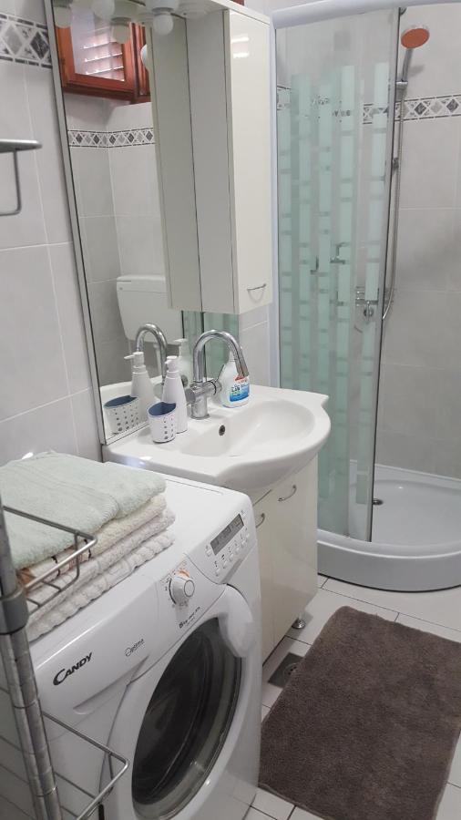 Vera Apartment Kampor Kültér fotó
