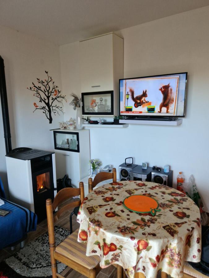 Vera Apartment Kampor Kültér fotó