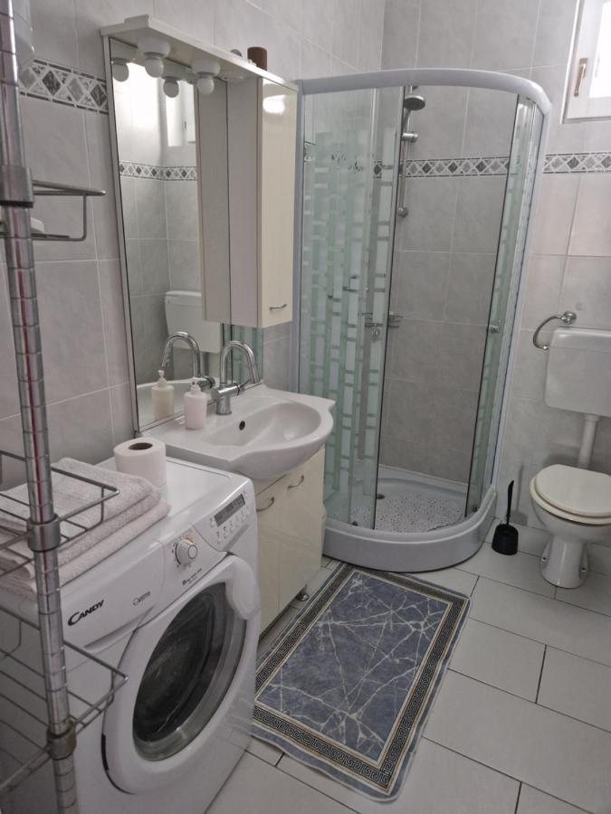 Vera Apartment Kampor Kültér fotó