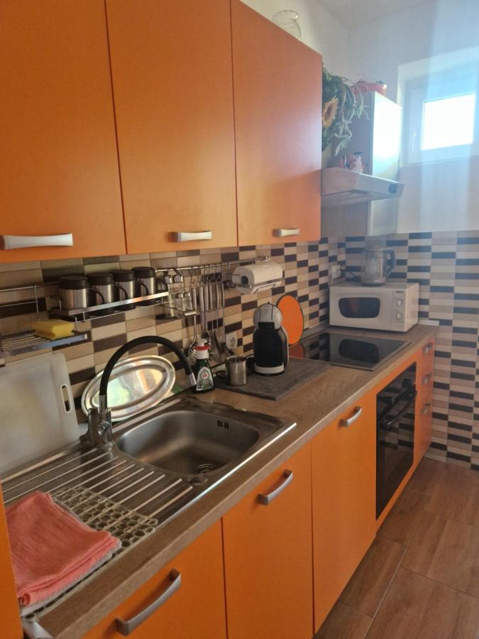 Vera Apartment Kampor Kültér fotó