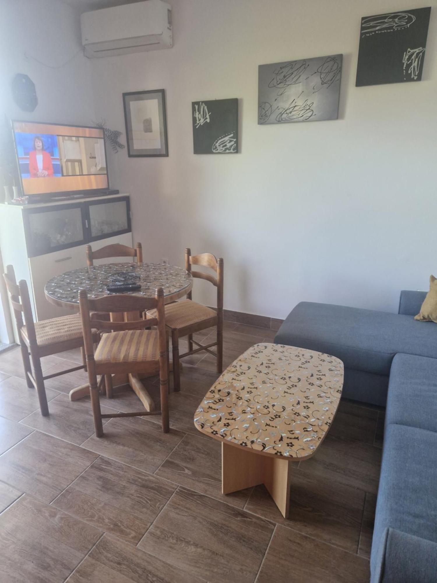 Vera Apartment Kampor Kültér fotó