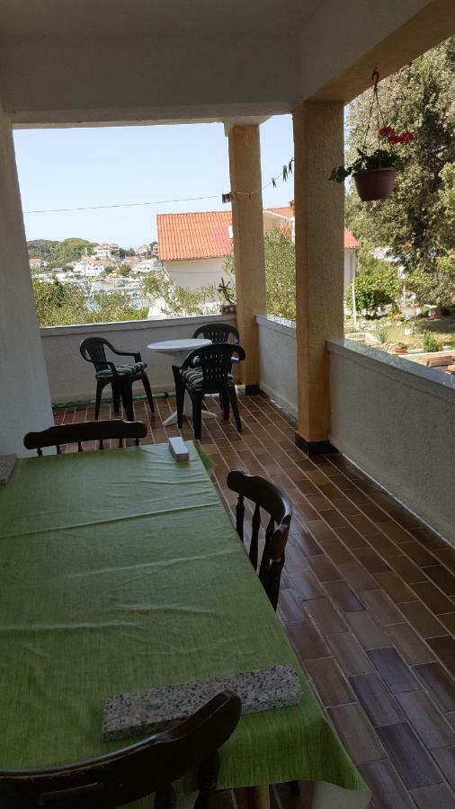 Vera Apartment Kampor Kültér fotó