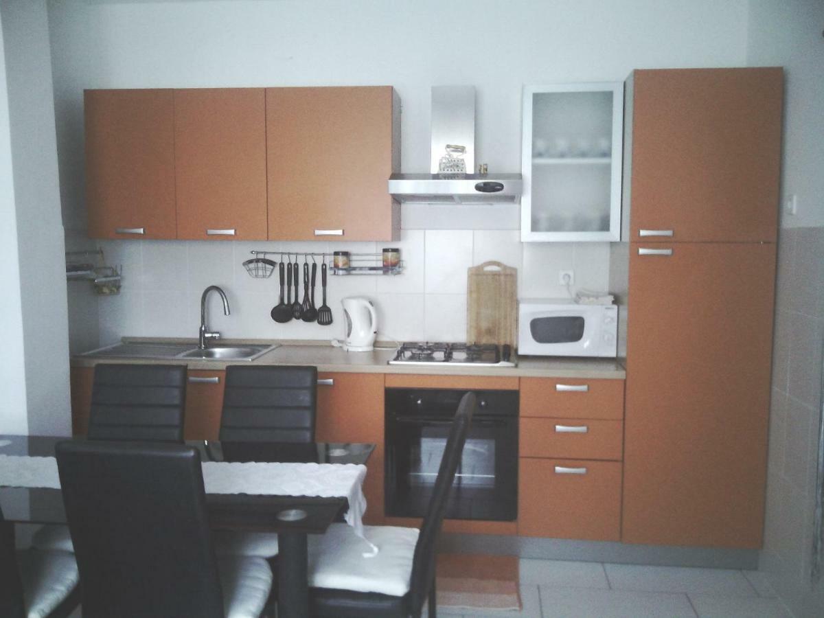 Vera Apartment Kampor Kültér fotó